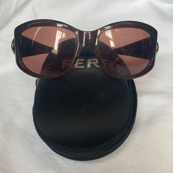 ETIENNE AIGNER Vintage Sunglasses - Picture 1 of 7